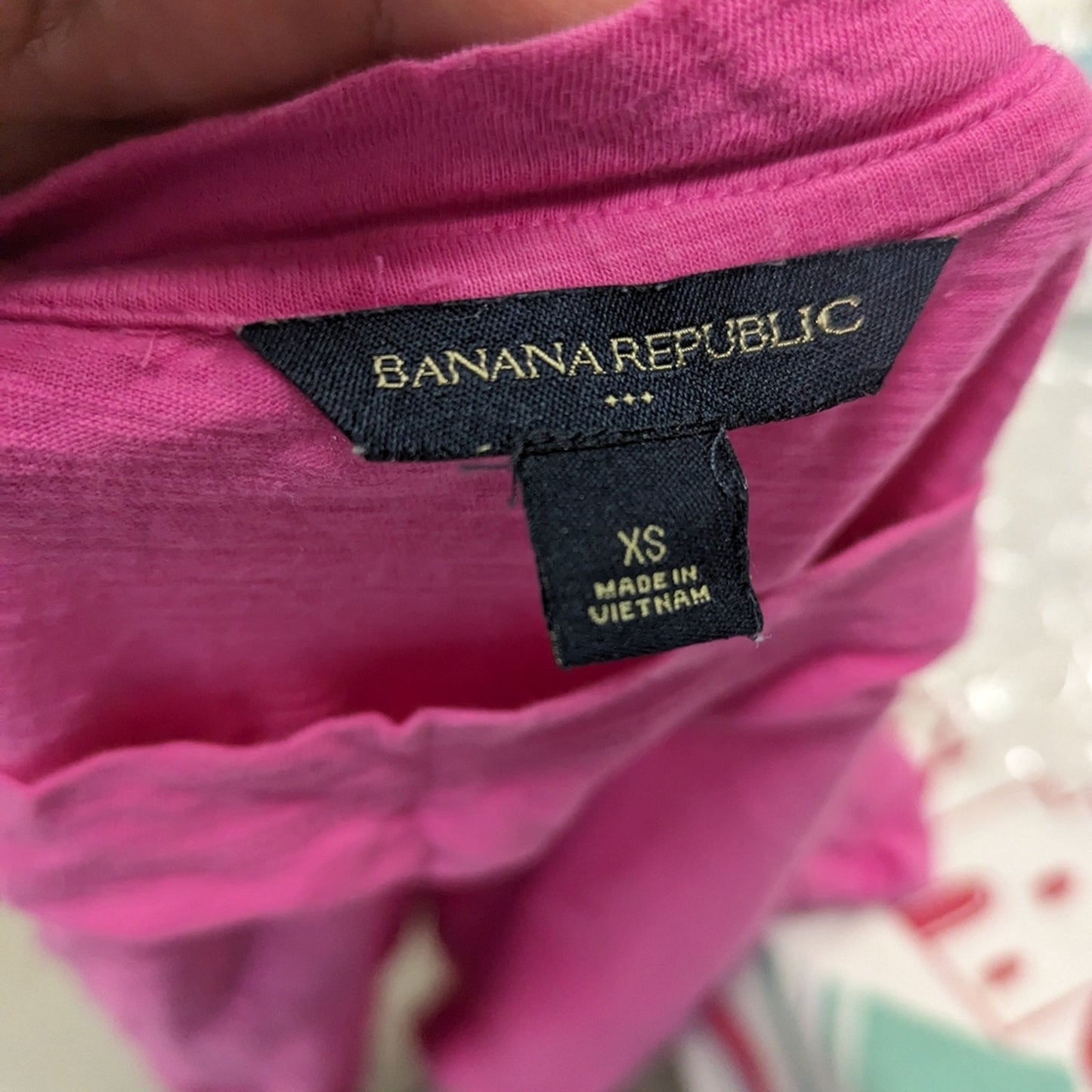 Banana Republic Hot Pink Tee Shirt / XS