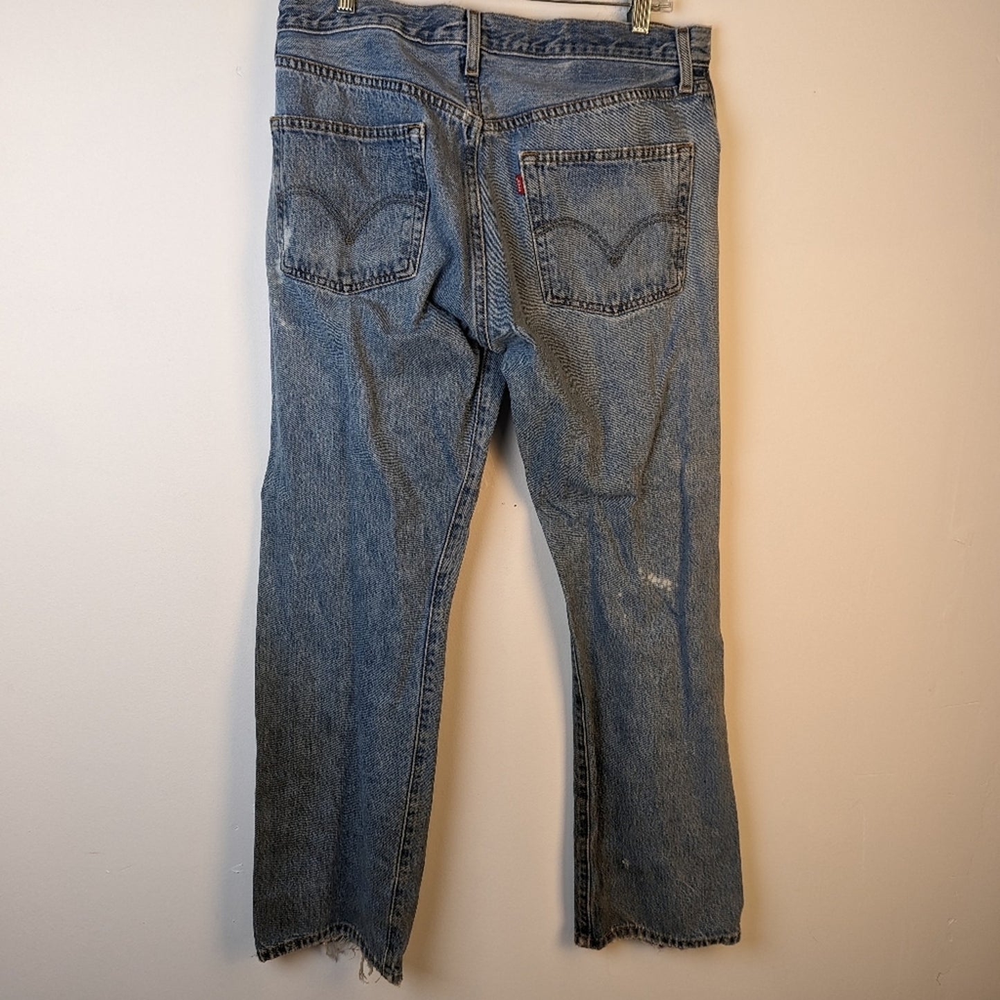 Levi's Distressed Jeans  34 x 32