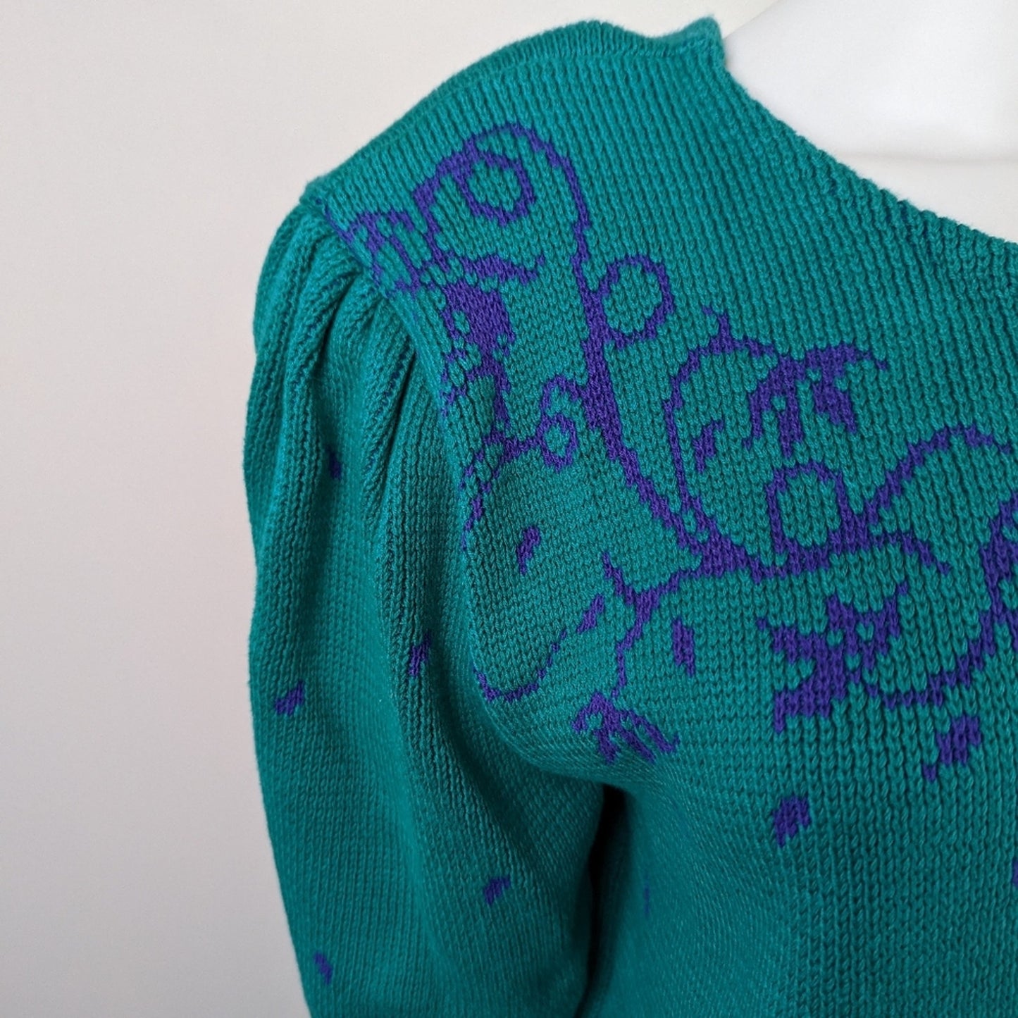 Vintage  80's  Sweetbriar Knit Embroidered Sweater L