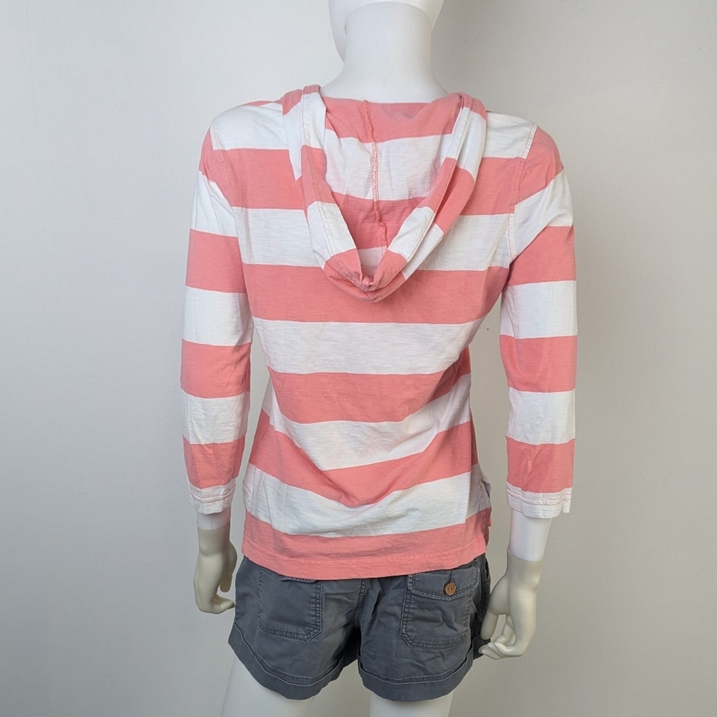 Vineyard Vines Stripped Hooded Tee Shirt - Small