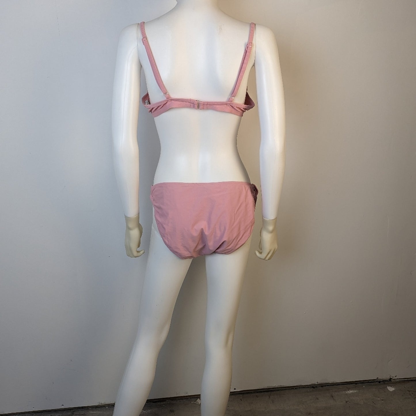 Newport News Pink Bikini / 14