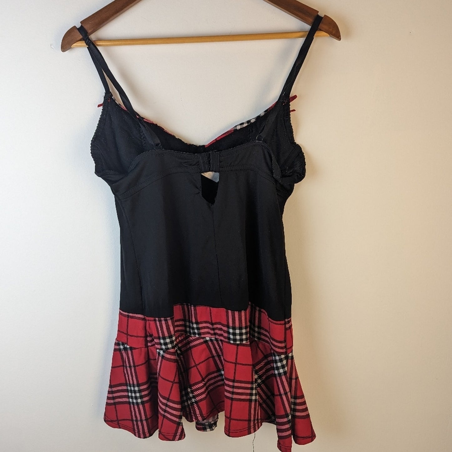 Red Black Tartan Top / Large