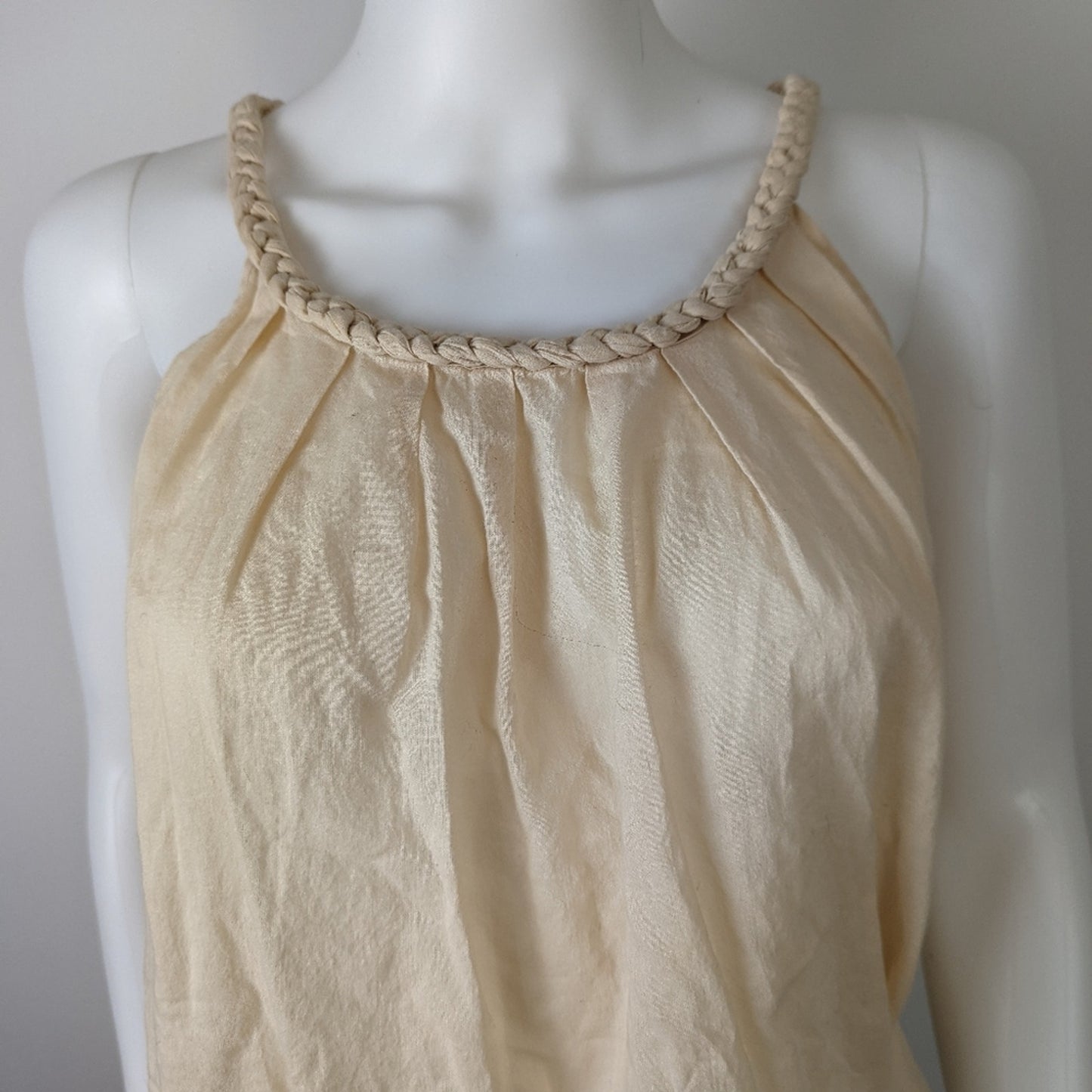 Cream Colored Sleeveless Tank Top Large