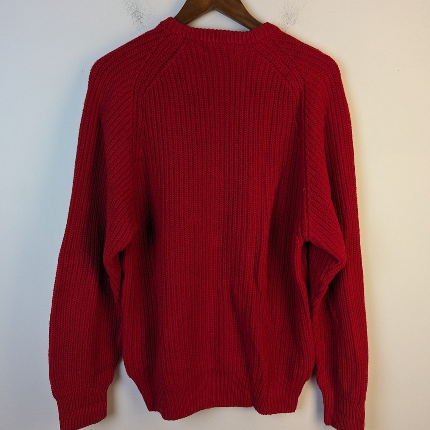 Lord & Taylor Men's Red Crewneck Sweater / XL