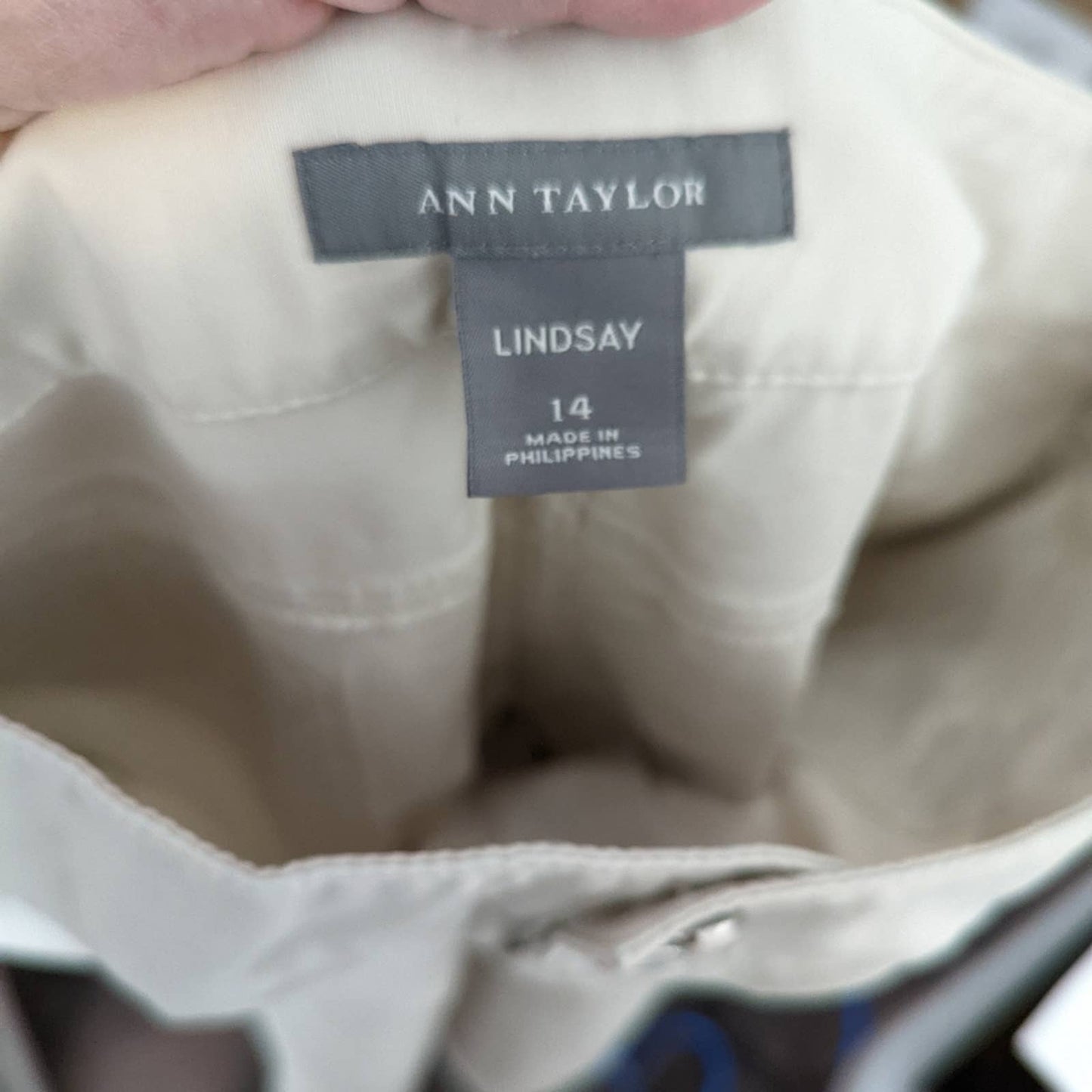 Ann Taylor Lindsay Khakis 14