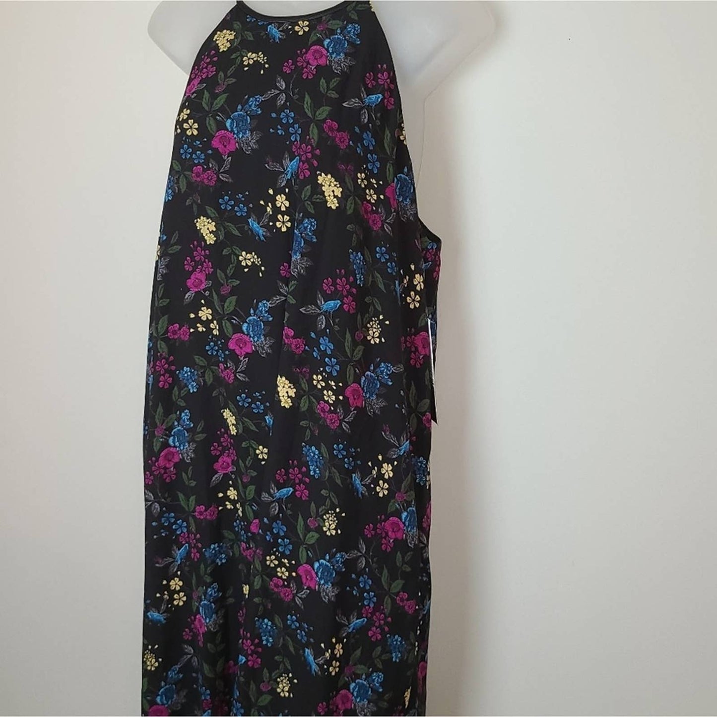 Kensie New with Tag sleeveless  bird floral dress
